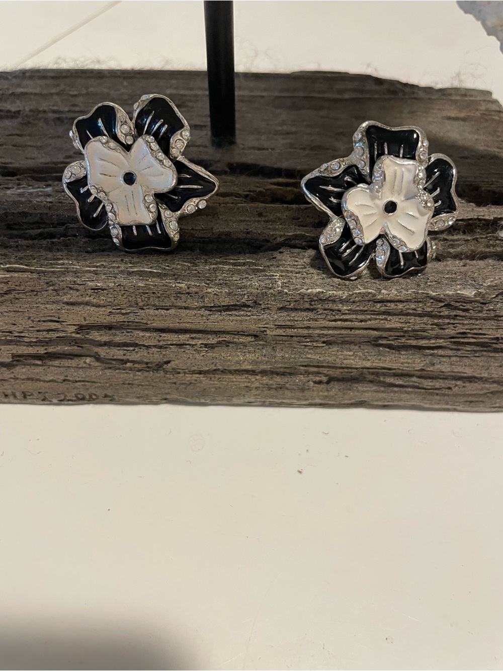 Black and White Floral Clip-On Earrings clip ons